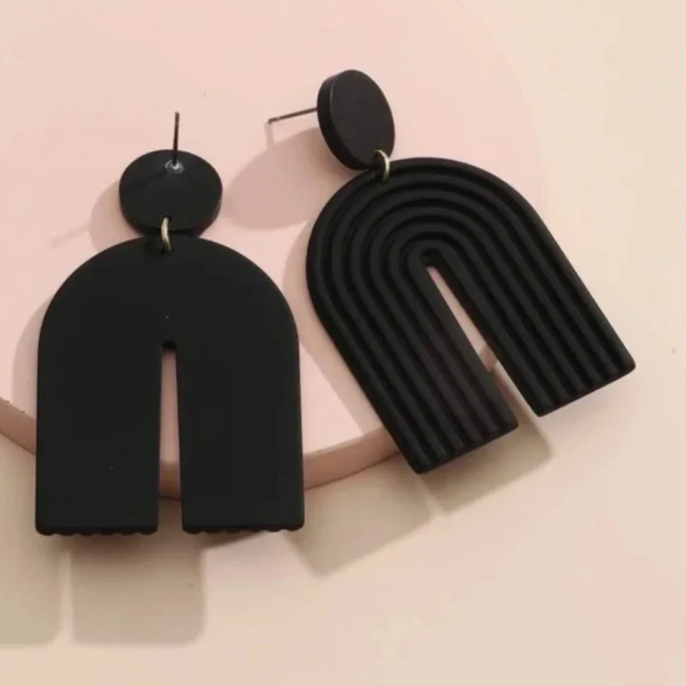 ✨ FREE Rainbow Modern Boho Peasant Hipster Hippie Art Deco Acrylic Drop Earrings